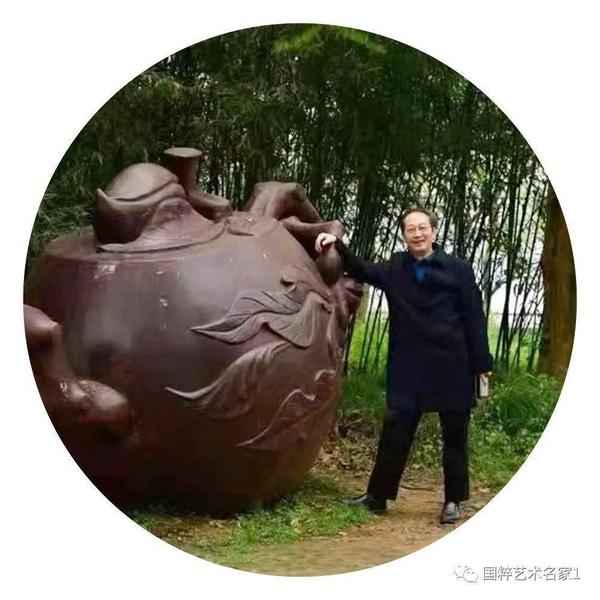 吕明玉人物素材封面