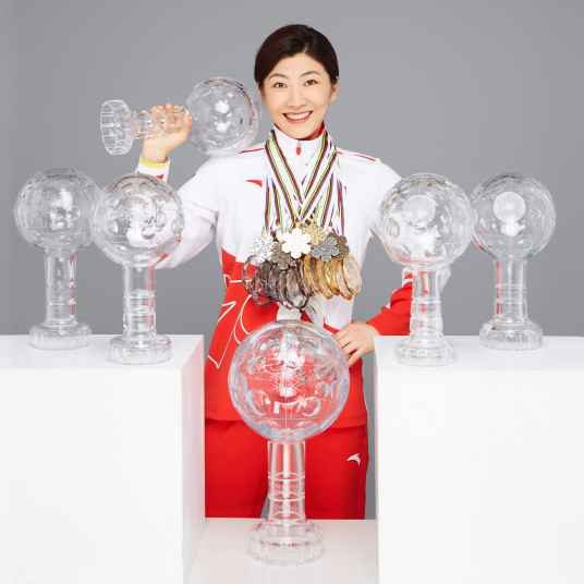 徐梦桃人物素材封面